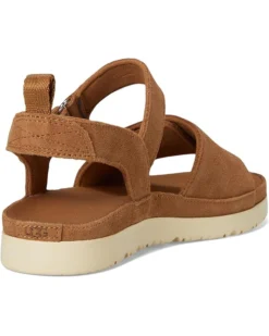 UGG Kids Goldenstar (Little Kid/Big Kid) | Sandals -Daily Shoes Shop 71mxS07f42L. AC SR736920